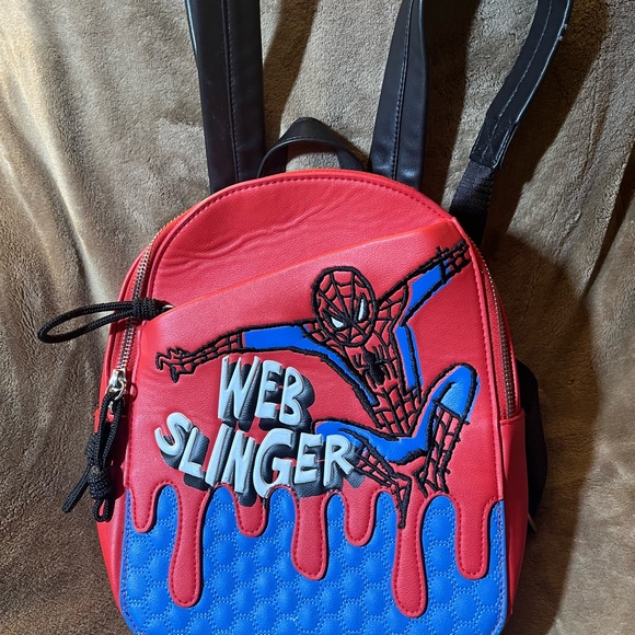 Danielle Nicole Mini Spider-Man Backpack Web Slinger - Picture 5 of 10